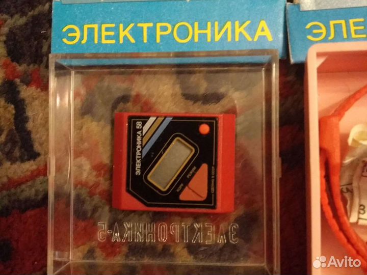Часы электроника 5