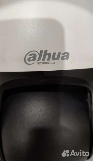 Поворотна купольная уличная камера Dahua