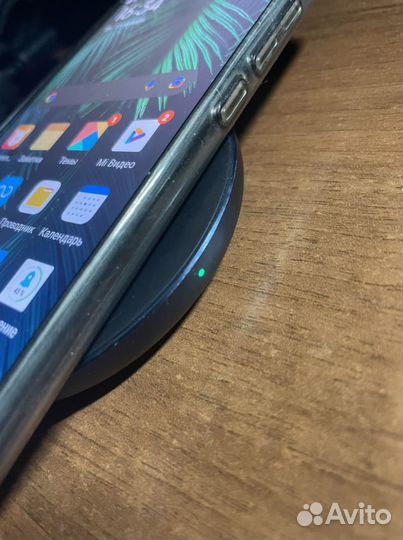 Беспроводная зарядка xiaomi