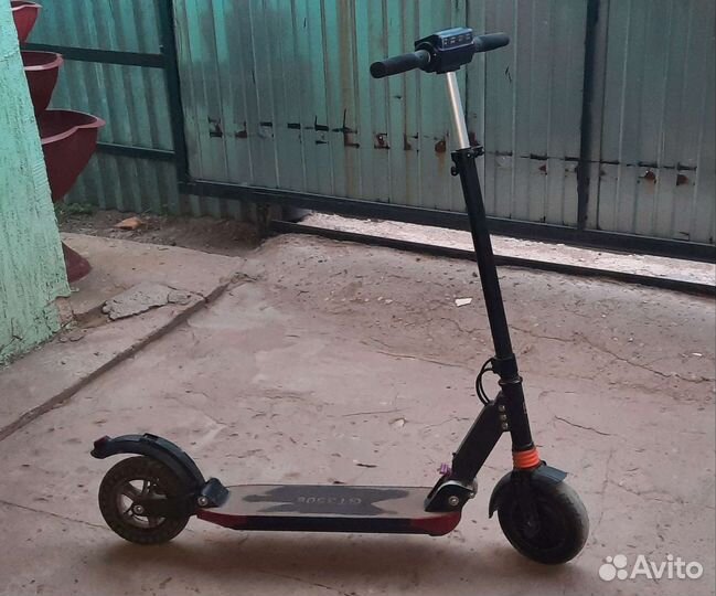 Электросамокат взрослый б/у GT350S