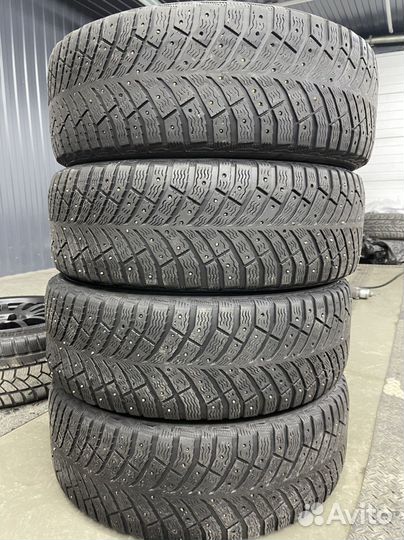 Michelin X-Ice North 4 205/55 R16