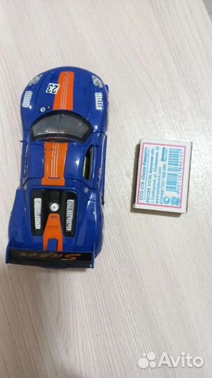 Модель Porsche 918 1:32