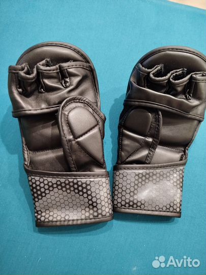 Боксерские перчатки детские