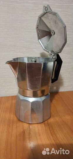 Кофеварка гейзерная