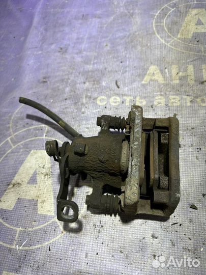 Суппорта задняя Kia Ceed JD G4LC 1.4 2016