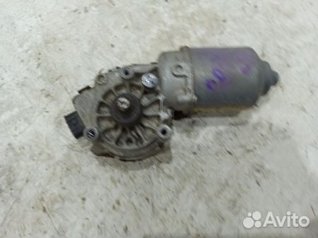 Моторчик стеклоочистителя передний