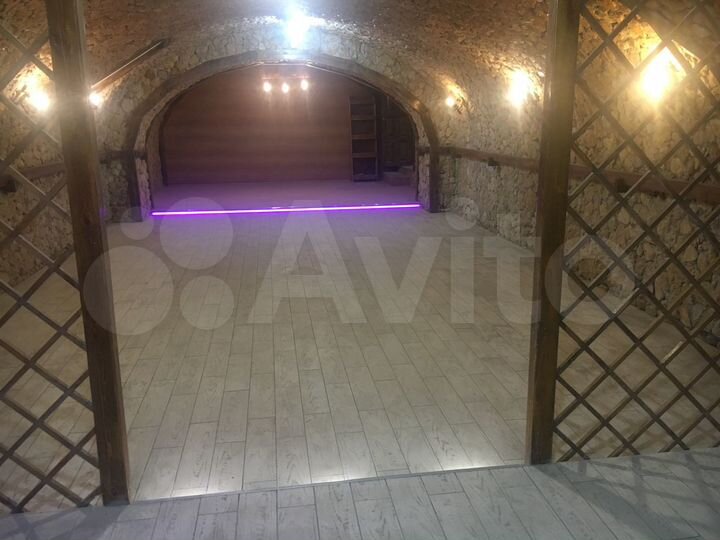 Свободного назначения, 135 м²