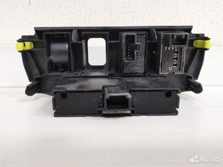 Блок подогрева сидений передний Lexus 2 GS 2005