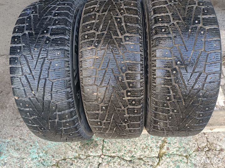 Roadstone Winguard WinSpike SUV 235/60 R16 100T