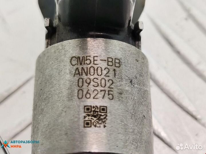 Форсунка Ford Focus 3 рест. 2016 CP9Z9F593-B