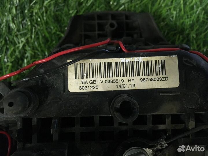 Подушка безопасности в руль Peugeot 408