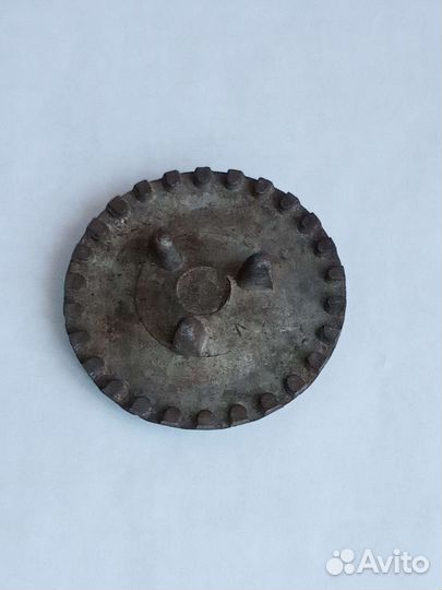 Крышка на газ конфорку