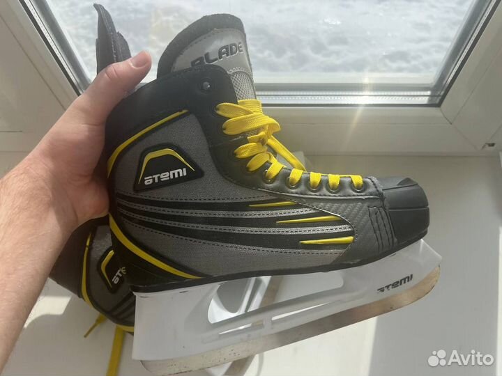 Коньки хоккейные 40-41 размер