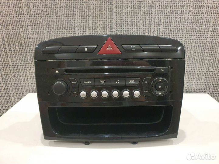 Штатная магнитола Peugeot 308/408