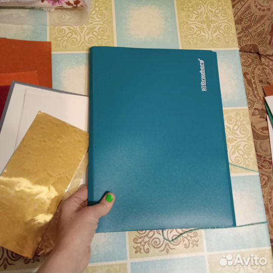 Цветной картон, бархатная бумага, фольга д/поделок