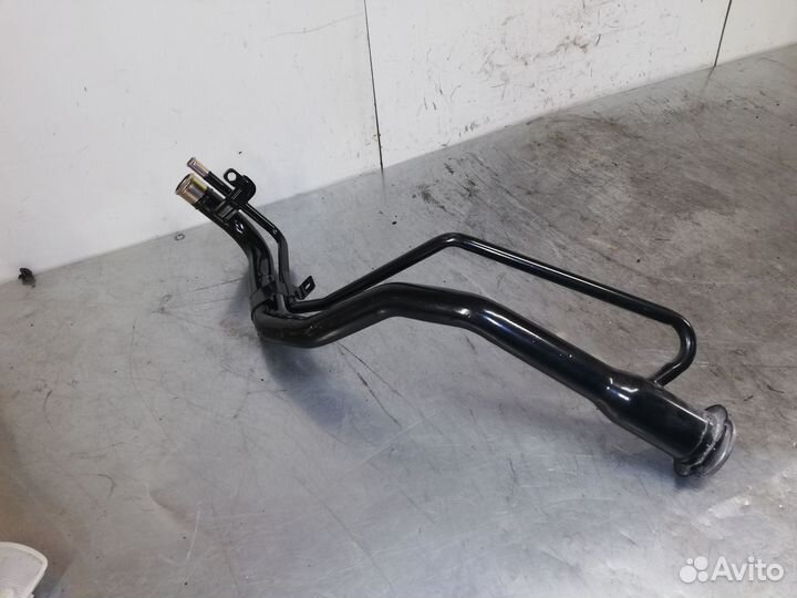 Горловина топливного бака Mitsubishi Outlender