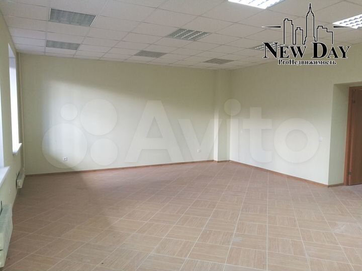 Помещение с арендатором в центре, 322.4 м²