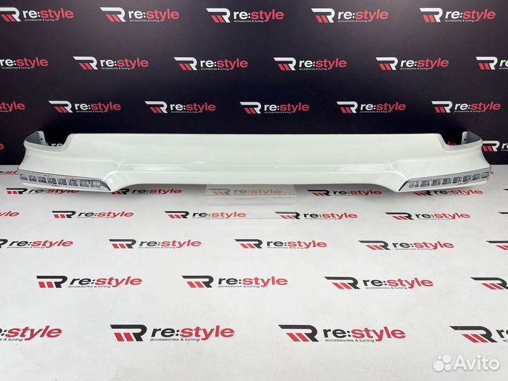 Губа передняя Land Cruiser 200 2м 12-15 Белая Led