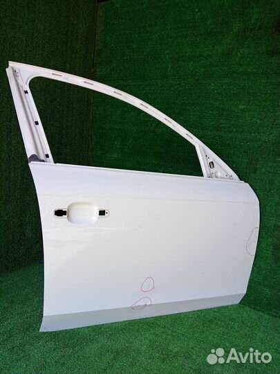 Дверь боковая передняя правая Audi A4 B8 cdhb