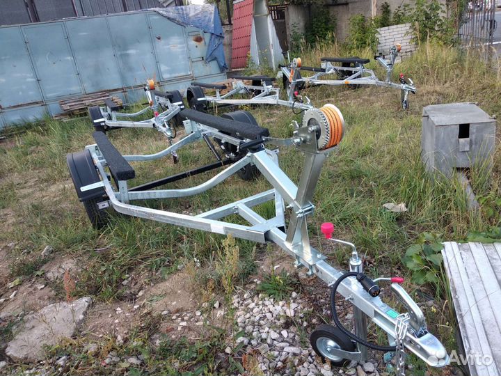 Прицеп для гидроцикла, лодки 4м