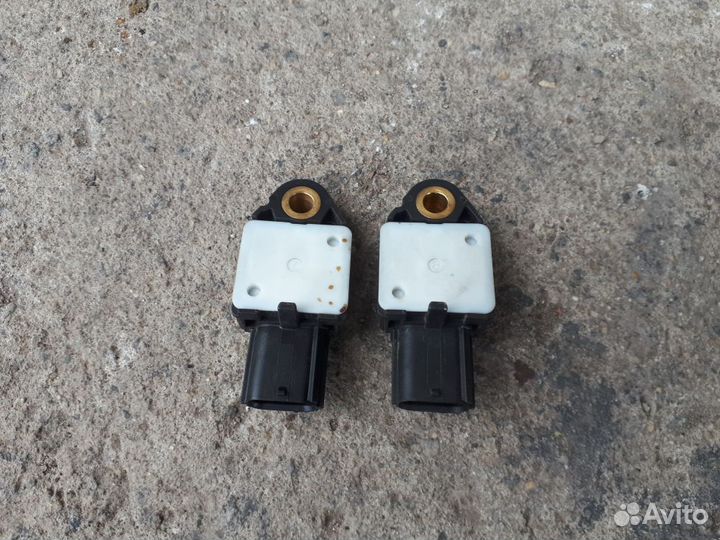 Датчик AIR BAG Toyota Corolla Verso