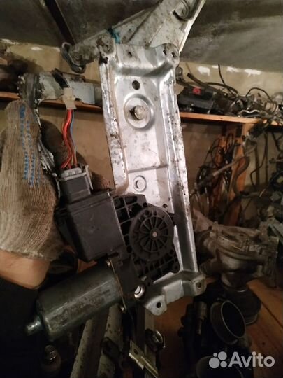 Стеклоподъемник opel vectra b