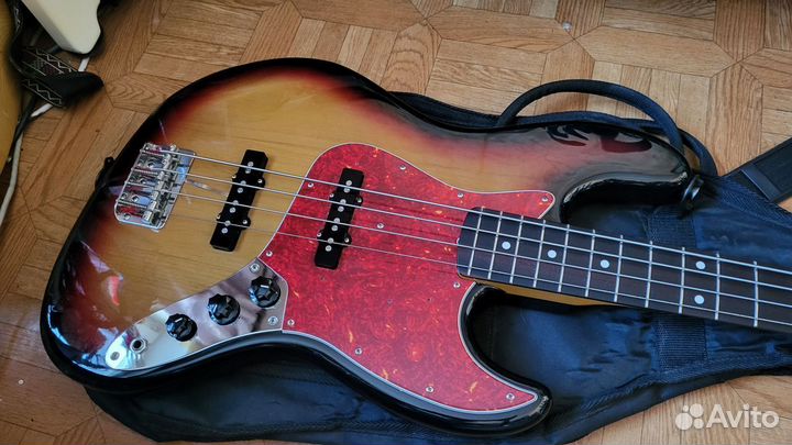 1999 Fender Jazz Bass JB 62 Япония c Чехлом