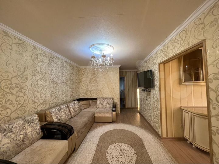3-к. квартира, 70 м², 1/5 эт.