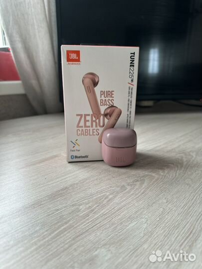 Беспроводные наушники Jbl tune 225 tws