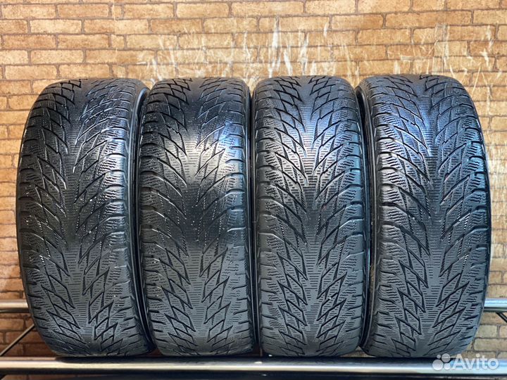 Nokian Tyres Hakkapeliitta R2 215/55 R16