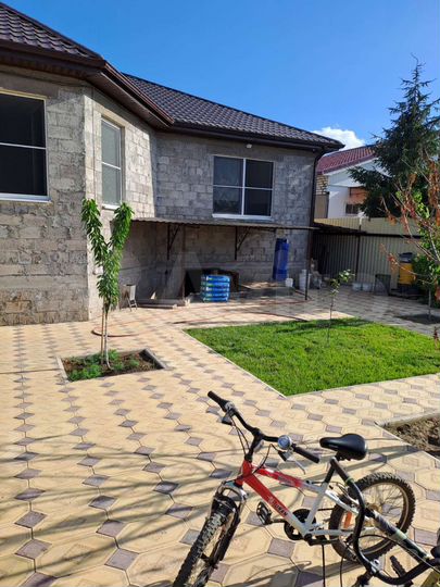 Коттедж 123 м² на участке 6 сот.