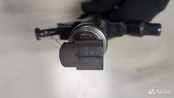 Форсунка топливная Nissan Pathfinder, 2010