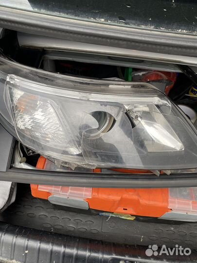 Фара правая Сааб 9-3(ксенон/адаптив)