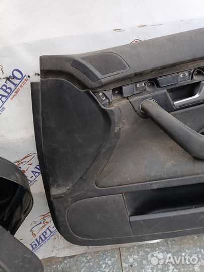 Audi a4 b7 правые дверные карты