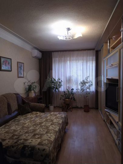2-к. квартира, 50 м², 4/9 эт.