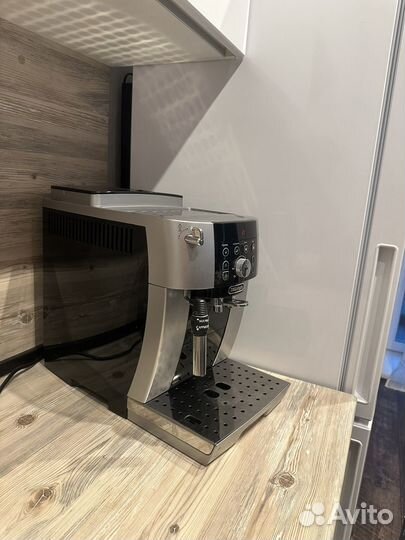 Кофемашина delonghi magnifica s cappuccino