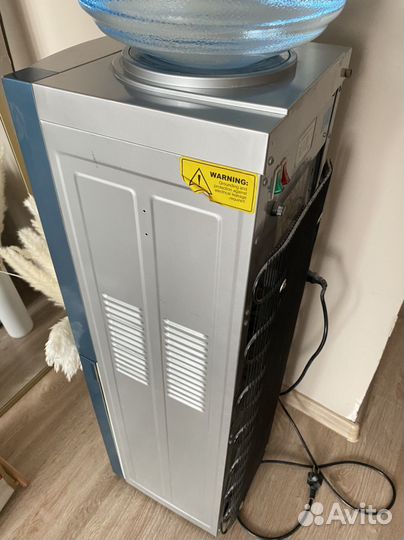 Кулер для воды напольный бу