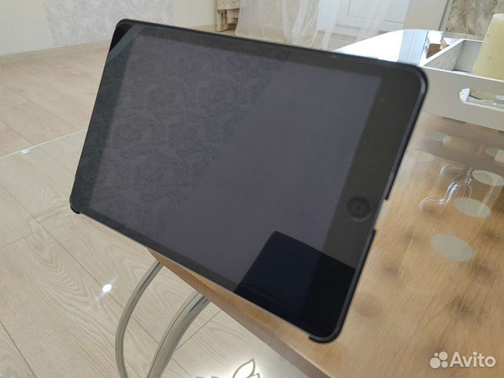 Планшет apple iPad mini 2