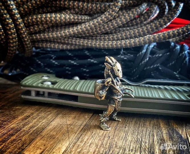 Бусина Темляк Брелок Майори Дикарь Каннибал Людоед