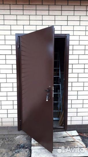 Металлические входные двери