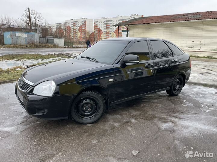 LADA Priora 1.6 МТ, 2011, 200 000 км
