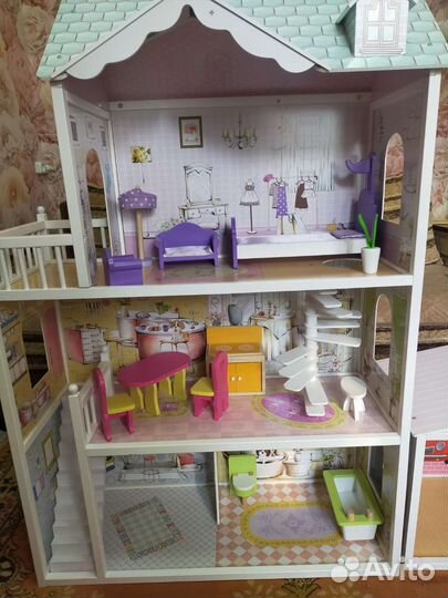 Домик кукольный