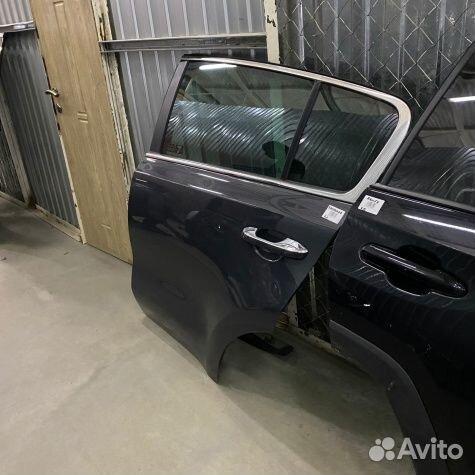 Дверь задняя левая Kia sportage 4