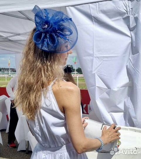 Шляпка для скачек и торжественных случаев