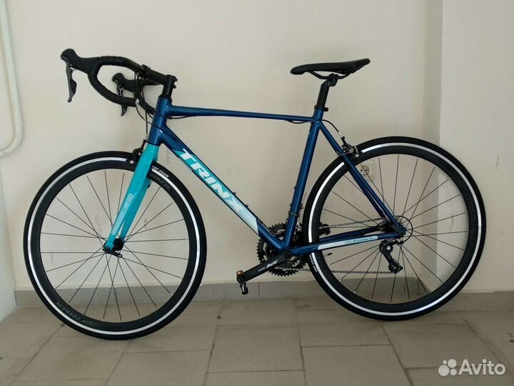 Шоссейный алюминиевый велосипед кларис