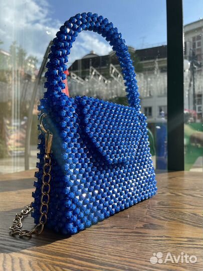 Сумка из бисера ручной работы