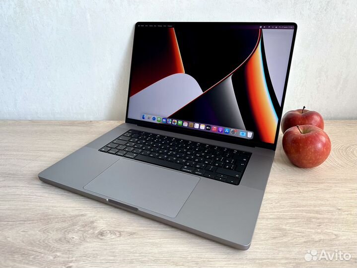 Новый MacBook Pro 16