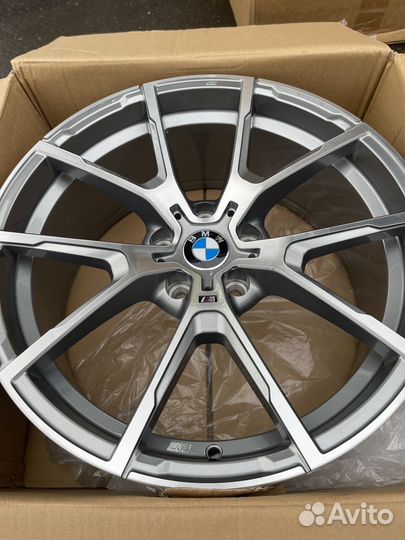 Диски R18 728M BMW G20 G30 Одной ширины