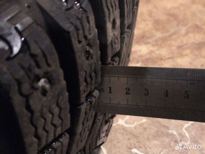 Michelin Agilis 235/65 R17 108T