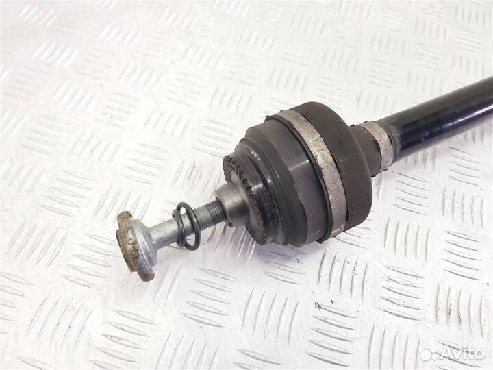 Полуось задняя (приводной вал, шрус) BMW 5 G30/G31